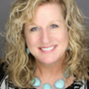 Meet your Posher, Dee